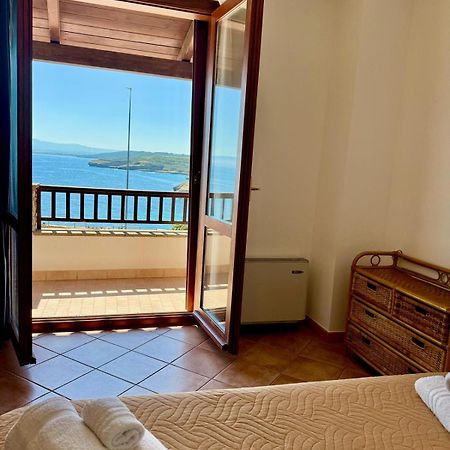 Apartamento L'Ancora Blu Porto Torres Exterior foto