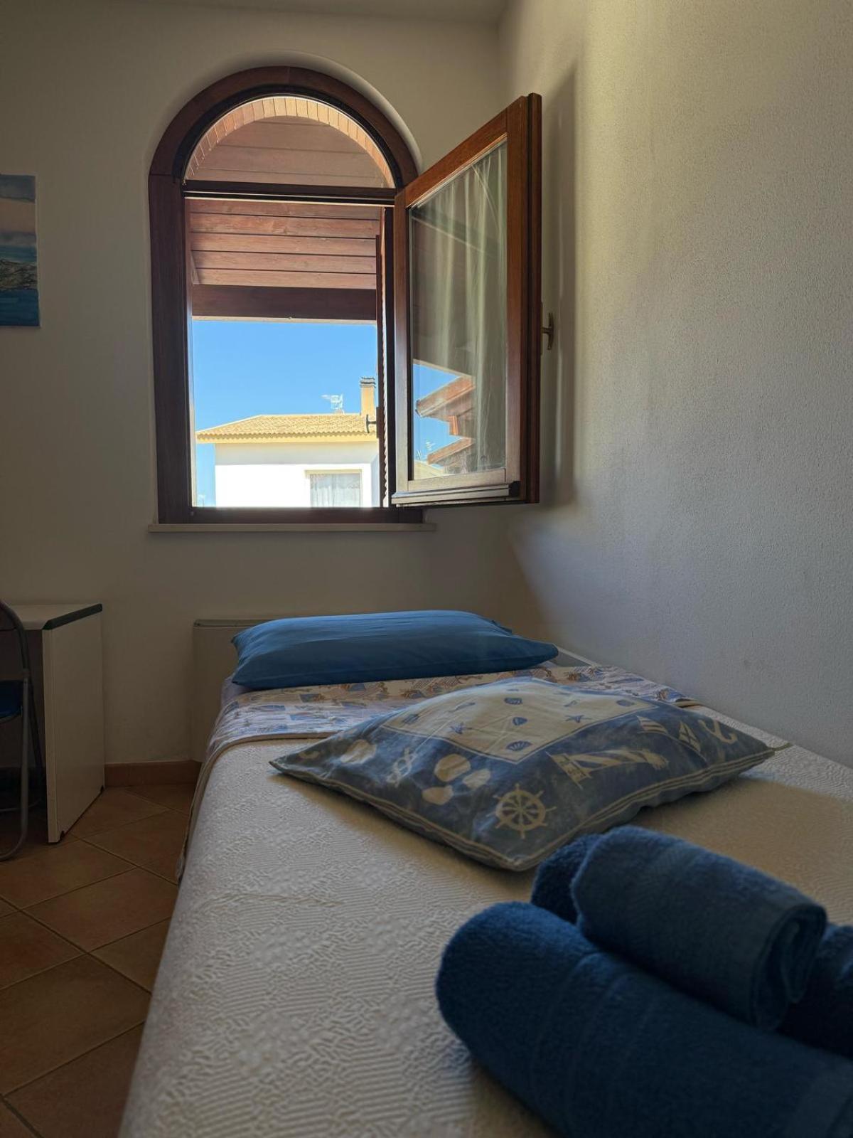 Apartamento L'Ancora Blu Porto Torres Exterior foto